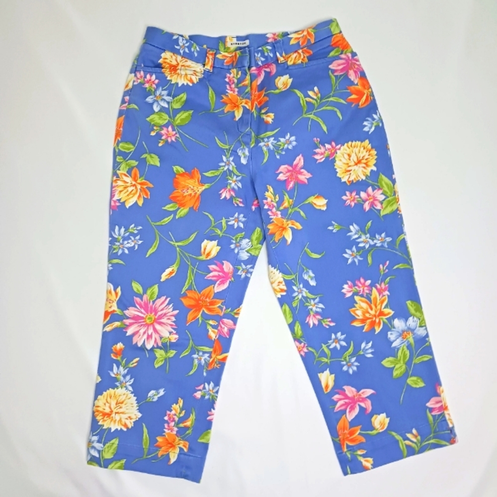 Jones New York Sport Petite Floral Capris.